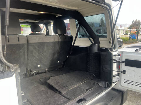 2017 Jeep Wrangler Unlimited Sport