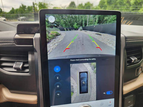 2024 Ford Expedition Platinum