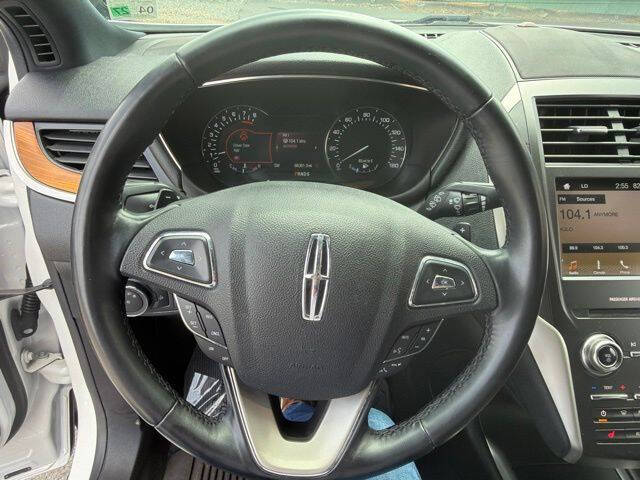 2019 Lincoln MKC Select