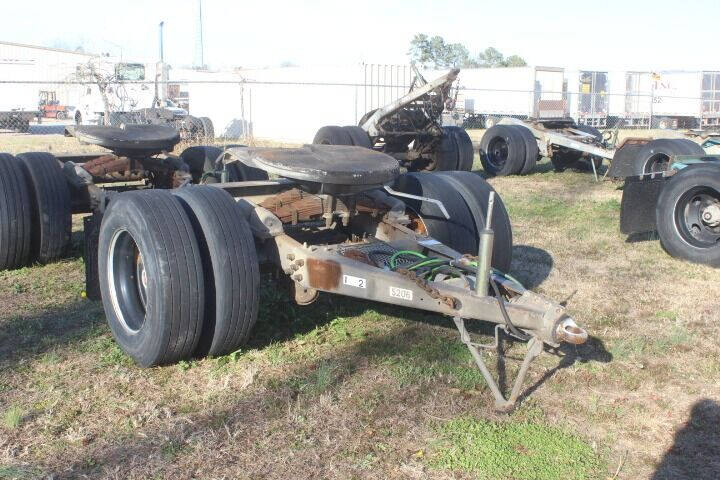 2005 Fifth Wheel Converter Dolly for sale at WILSON TRAILER SALES AND SERVICE, INC. in Wilson NC