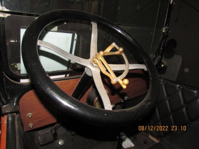 1914 Studebaker Touring