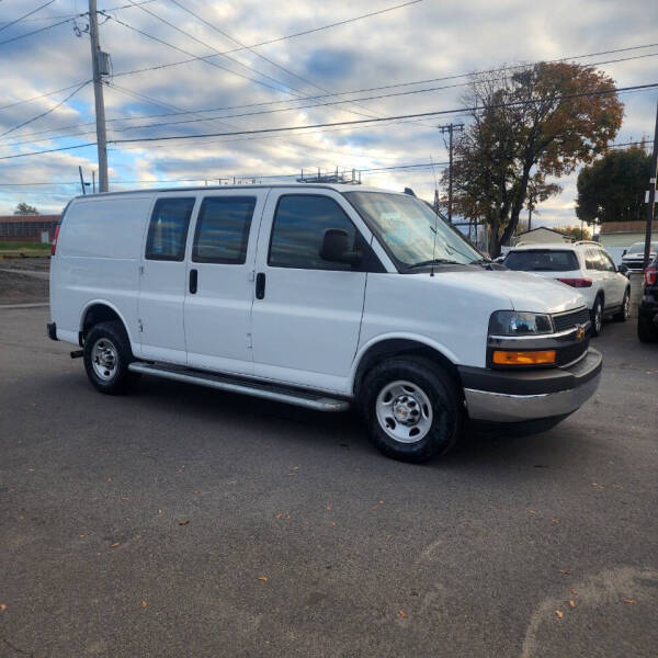 2024 Chevrolet Express 2500