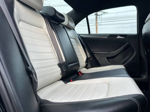 2017 Volkswagen Jetta 1.8T Sport