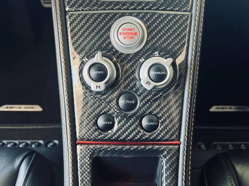 2012 McLaren MP4-12C