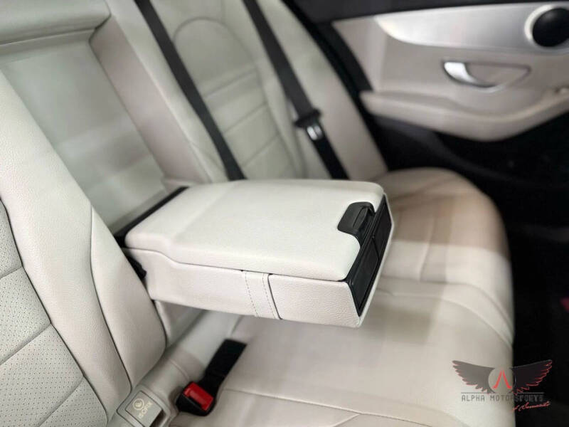 2018 Mercedes-Benz C-Class C 300