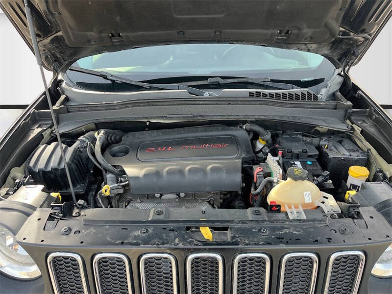 2017 Jeep Renegade Altitude