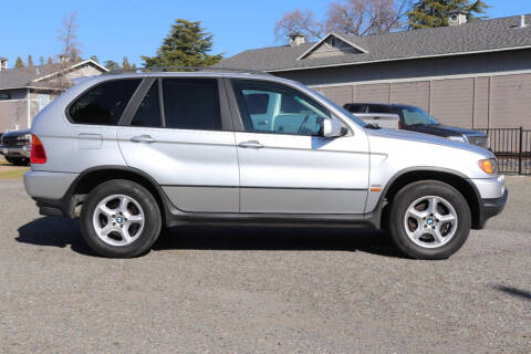 2002 BMW X5 3.0i