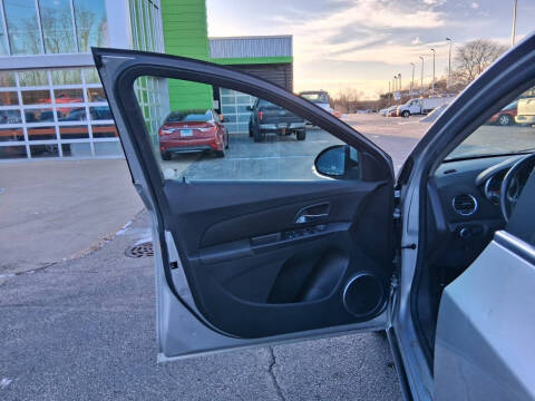 2011 Chevrolet Cruze LT