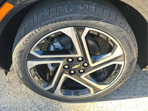 2026 Chevrolet Equinox EV LT 2