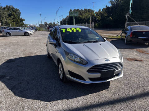 2015 Ford Fiesta SE