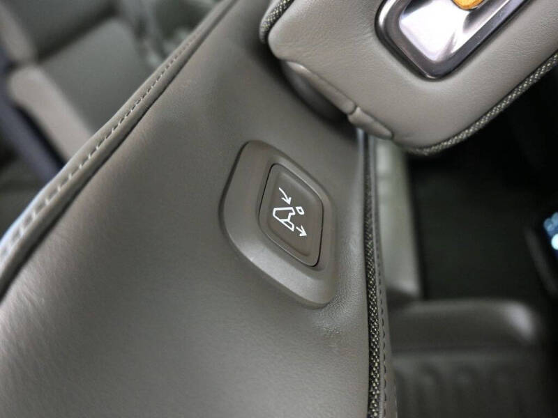 2023 Rivian R1S Launch Edition