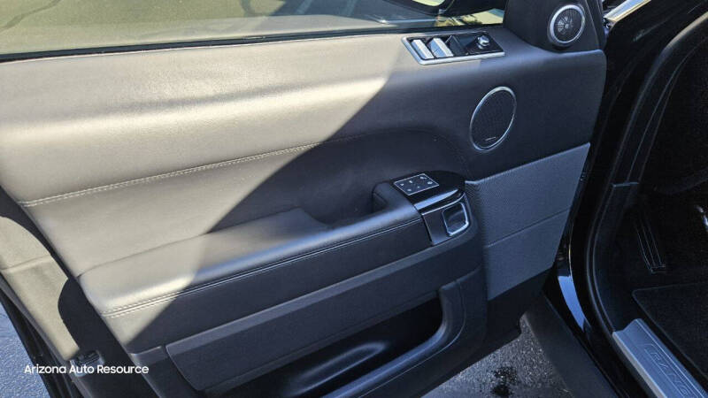 2020 Land Rover Range Rover Sport P525 HSE Dynamic