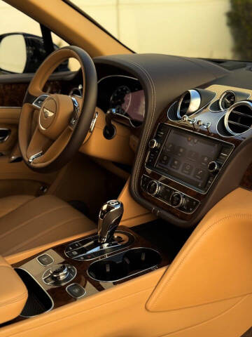 2019 Bentley Bentayga V8