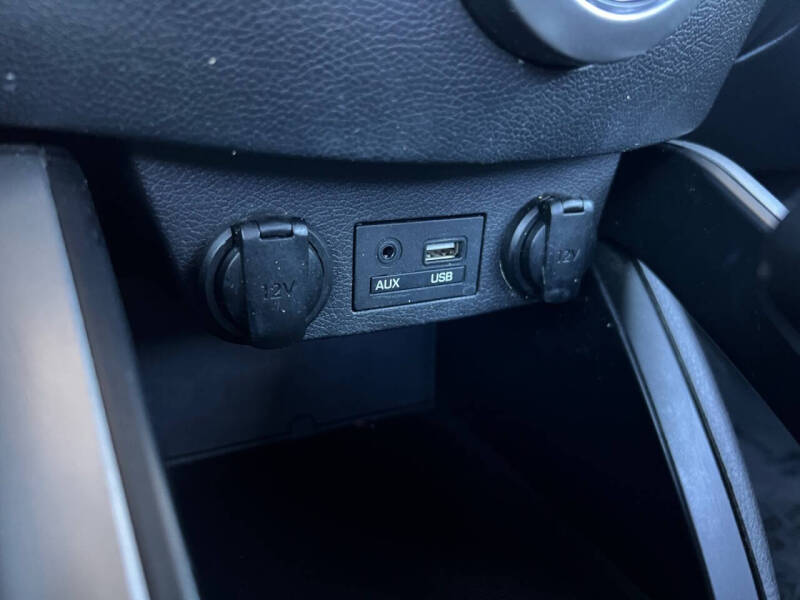 2017 Hyundai Veloster Value Edition