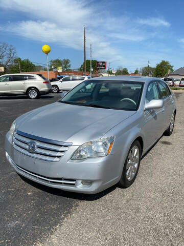 2006 Toyota Avalon for sale at Gator's Auto Sales in Garland TX