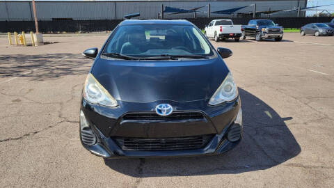 2016 Toyota Prius c Two