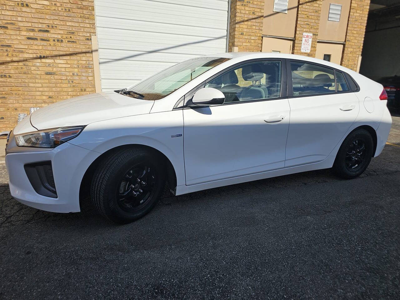 2020 Hyundai IONIQ Hybrid for sale at MAYA WHOLESALE INC in Addison, IL