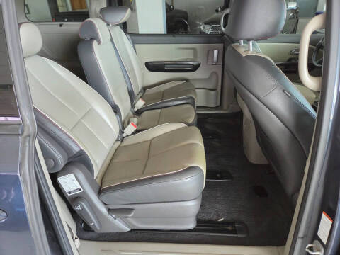 2017 Kia Sedona EX