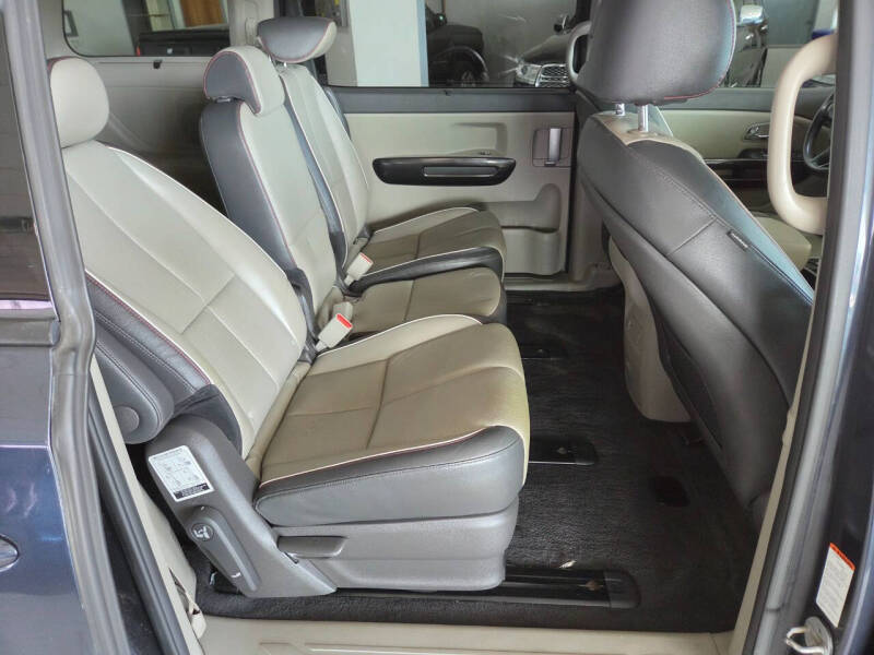 2017 Kia Sedona EX