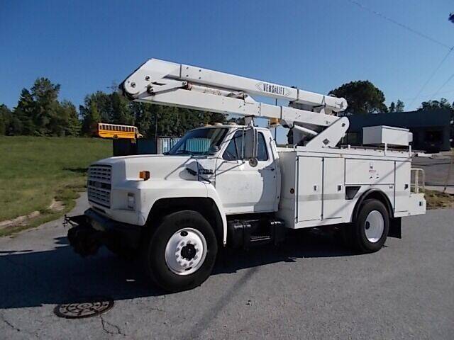 1993 Ford F-700 for sale at Vehicle Network - Bruce Essick Truck Sales & Service in High Point NC
