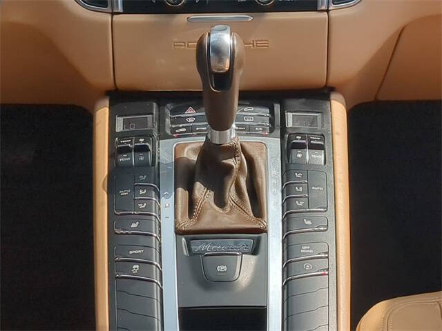 2016 Porsche Macan S