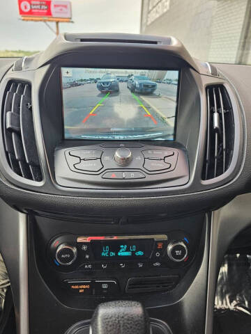 2016 Ford Escape SE