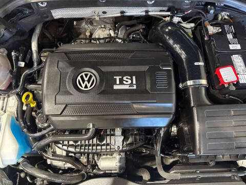 2018 Volkswagen Golf R 4Motion