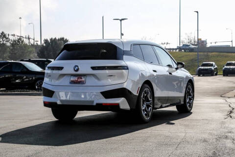 2025 BMW iX xDrive50