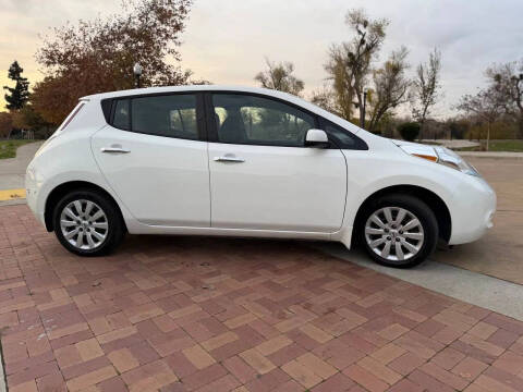 2013 Nissan LEAF