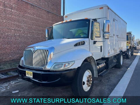 2004 International DuraStar 4300 for sale at State Surplus Auto in Newark NJ