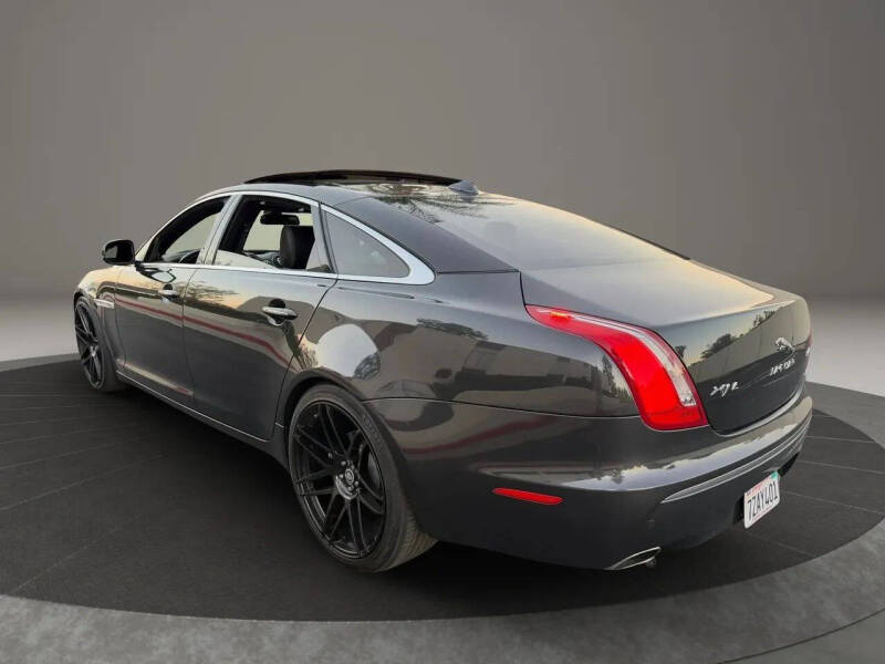 2013 Jaguar XJL Portfolio