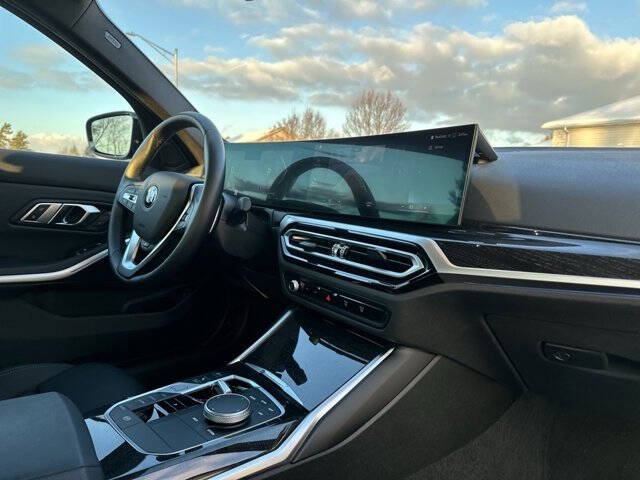2023 BMW 3 Series 330i xDrive