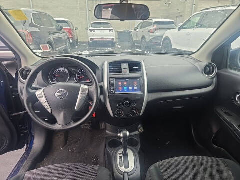 2019 Nissan Versa