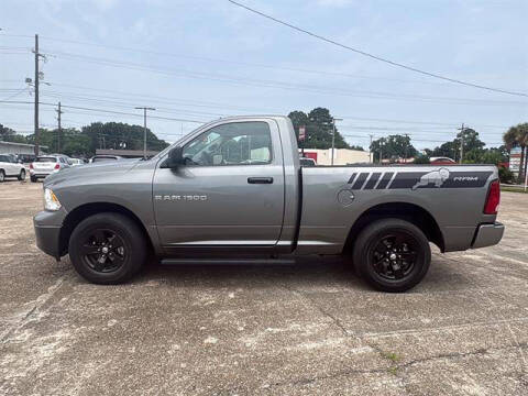 2012 RAM 1500 ST