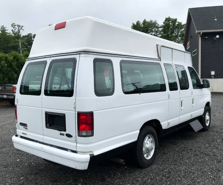 2013 Ford E-Series E-250