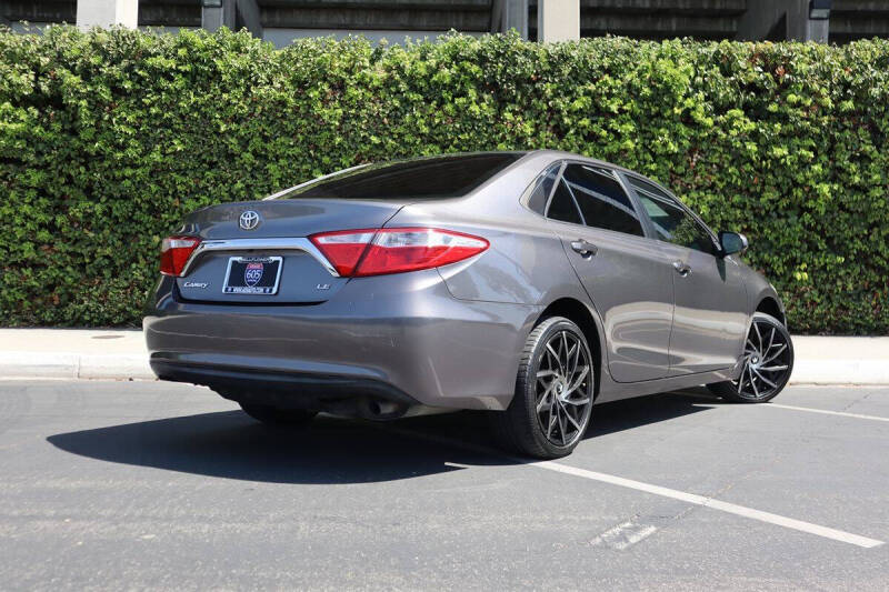 2015 Toyota Camry LE