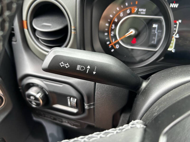 2025 Jeep Gladiator Mojave