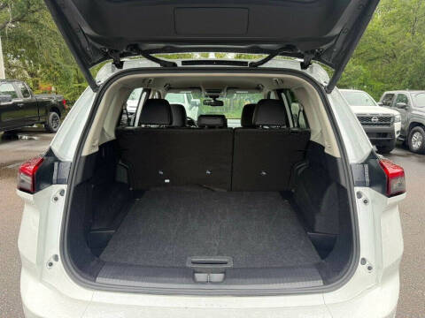 2026 Nissan Rogue SL