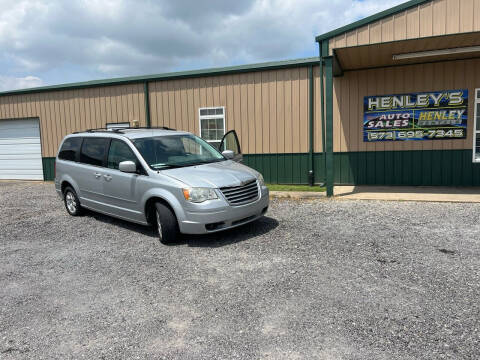 2009 Chrysler Town and Country for sale at Steves Auto Sales in Steele MO