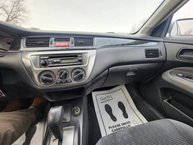 2004 Mitsubishi Lancer LS