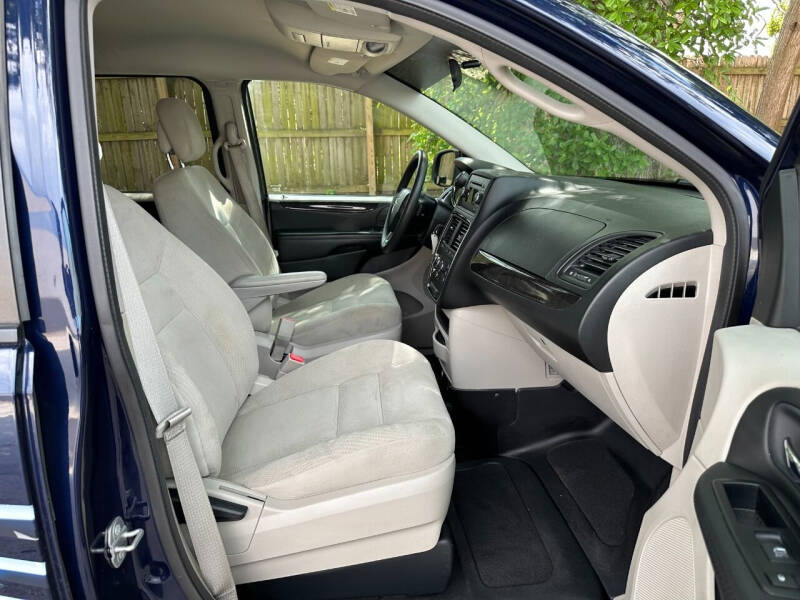 2015 Dodge Grand Caravan American Value Package