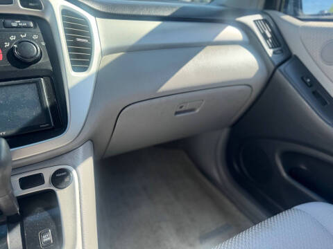 2004 Toyota Highlander