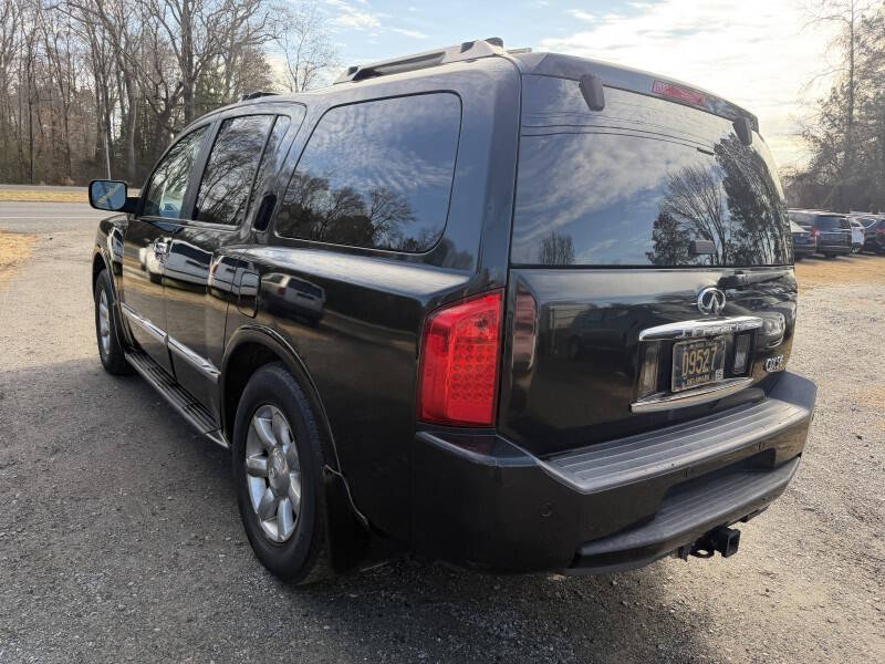 2005 Infiniti QX56