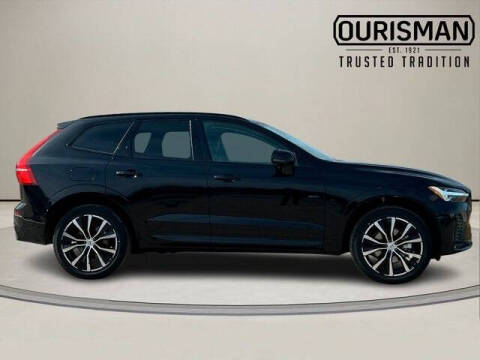 2025 Volvo XC60 B5 Plus Dark Theme