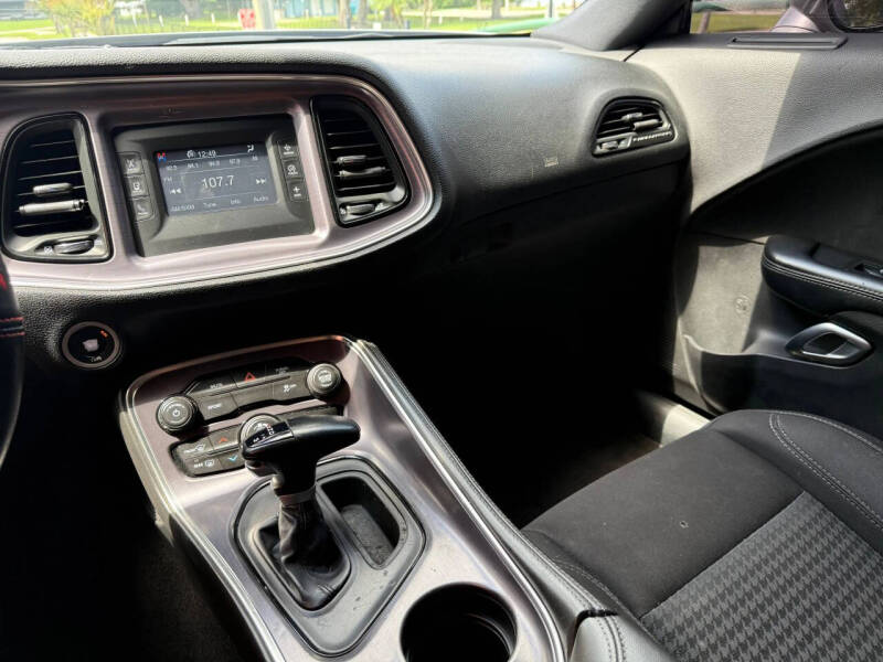 2017 Dodge Challenger