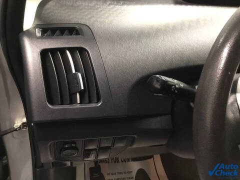 2015 Toyota Prius Three