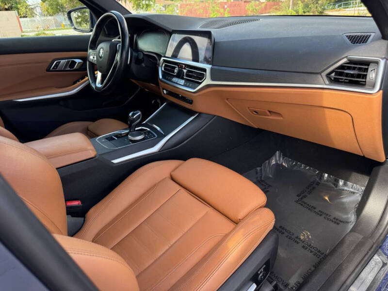 2021 BMW 3 Series 330i