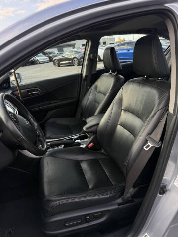 2017 Honda Accord Touring