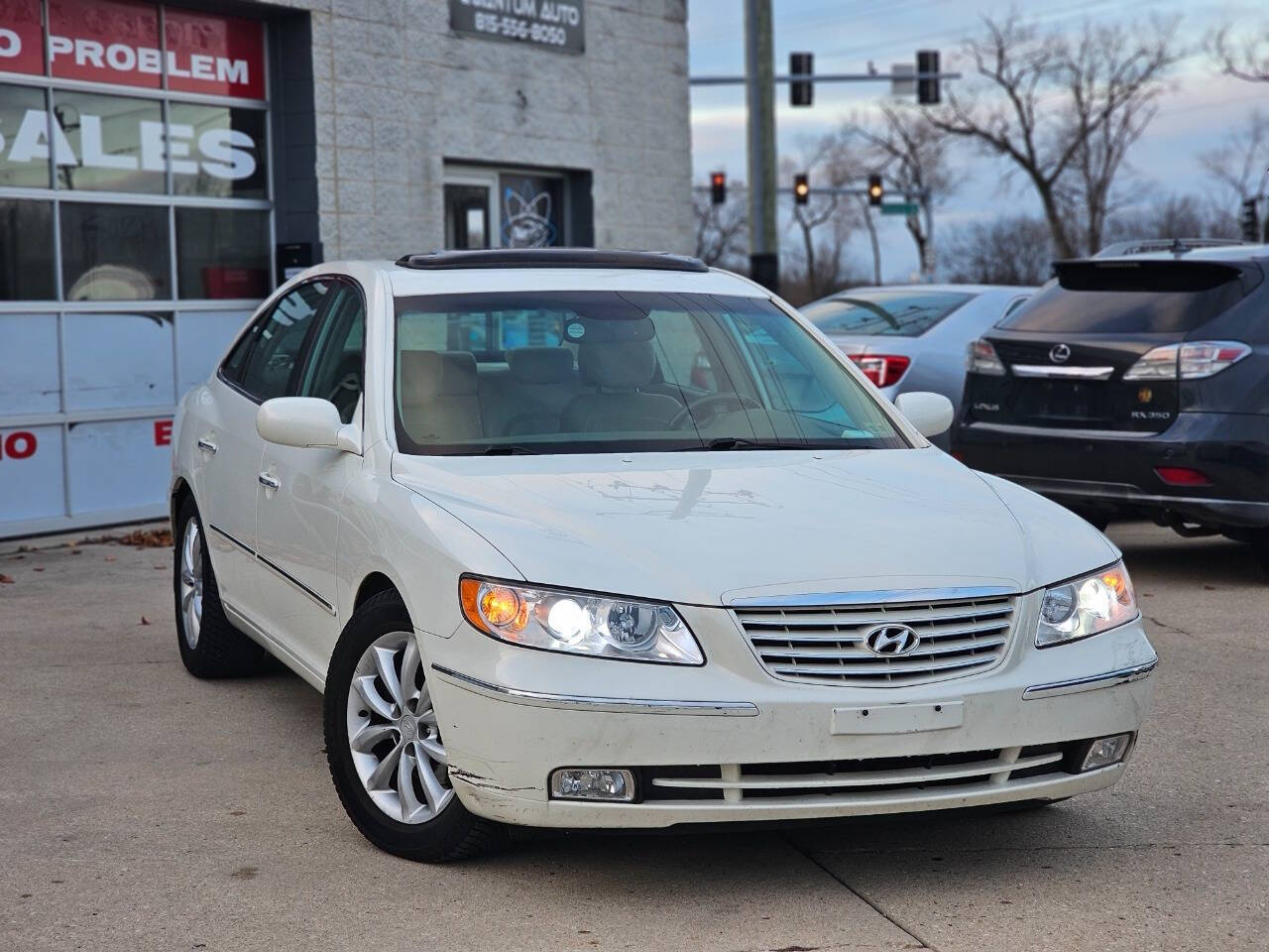 2006 Hyundai Azera for sale at Quantum Auto Co in Plainfield, IL