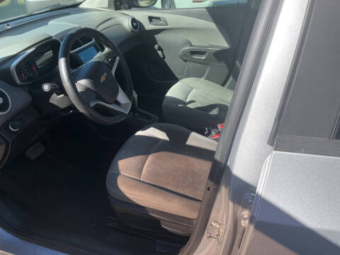 2017 Chevrolet Sonic LS Auto